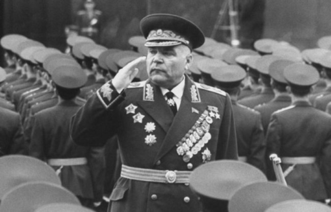 Военная история, книги, скачать бесплатно. Гвардейцы Сталинграда идут на запад - Василий Чуйков