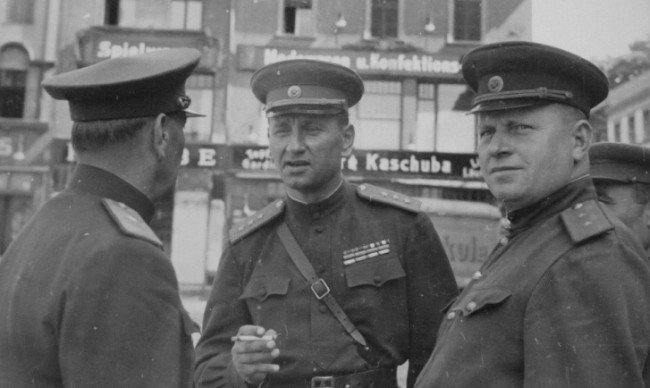 Через Карпаты - маршал Гречко