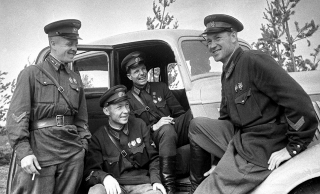 Военная история, книги о военных летчиках, скачать бесплатно. Каберов И.А.